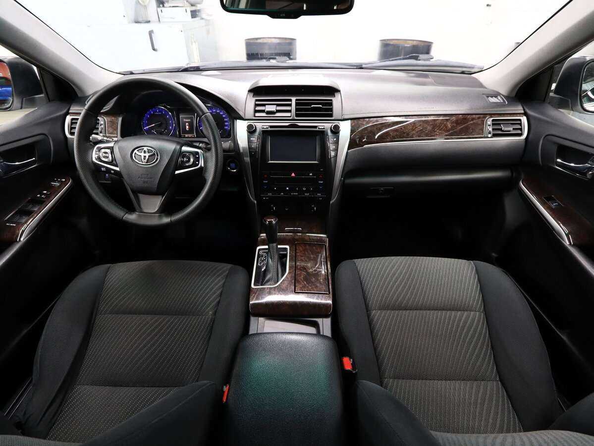 Toyota Camry 2016 года с пробегом. Фото: #15
