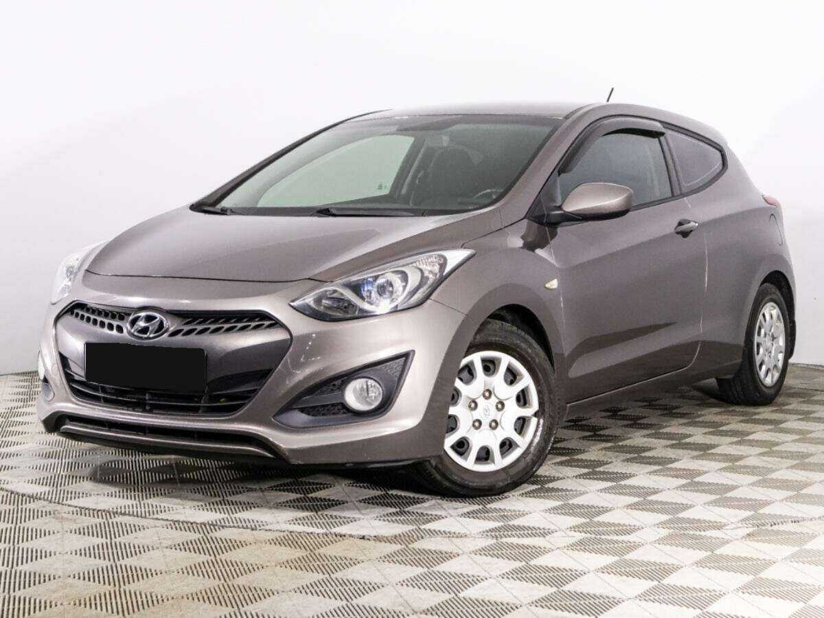 Hyundai i30 2013 года с пробегом. Посмотреть фото