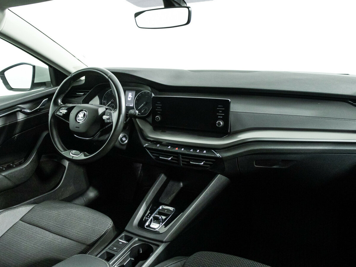 Skoda Octavia 2021 года с пробегом. Фото: #8
