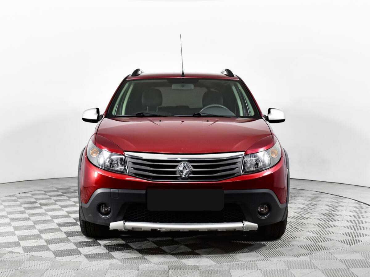 Renault Sandero 2012 года с пробегом. Фото: #1