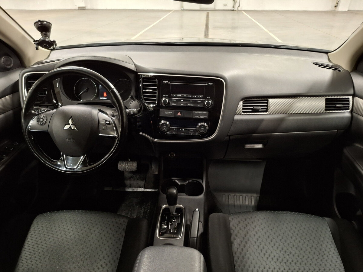 Mitsubishi Outlander 2015 года с пробегом. Фото: #12
