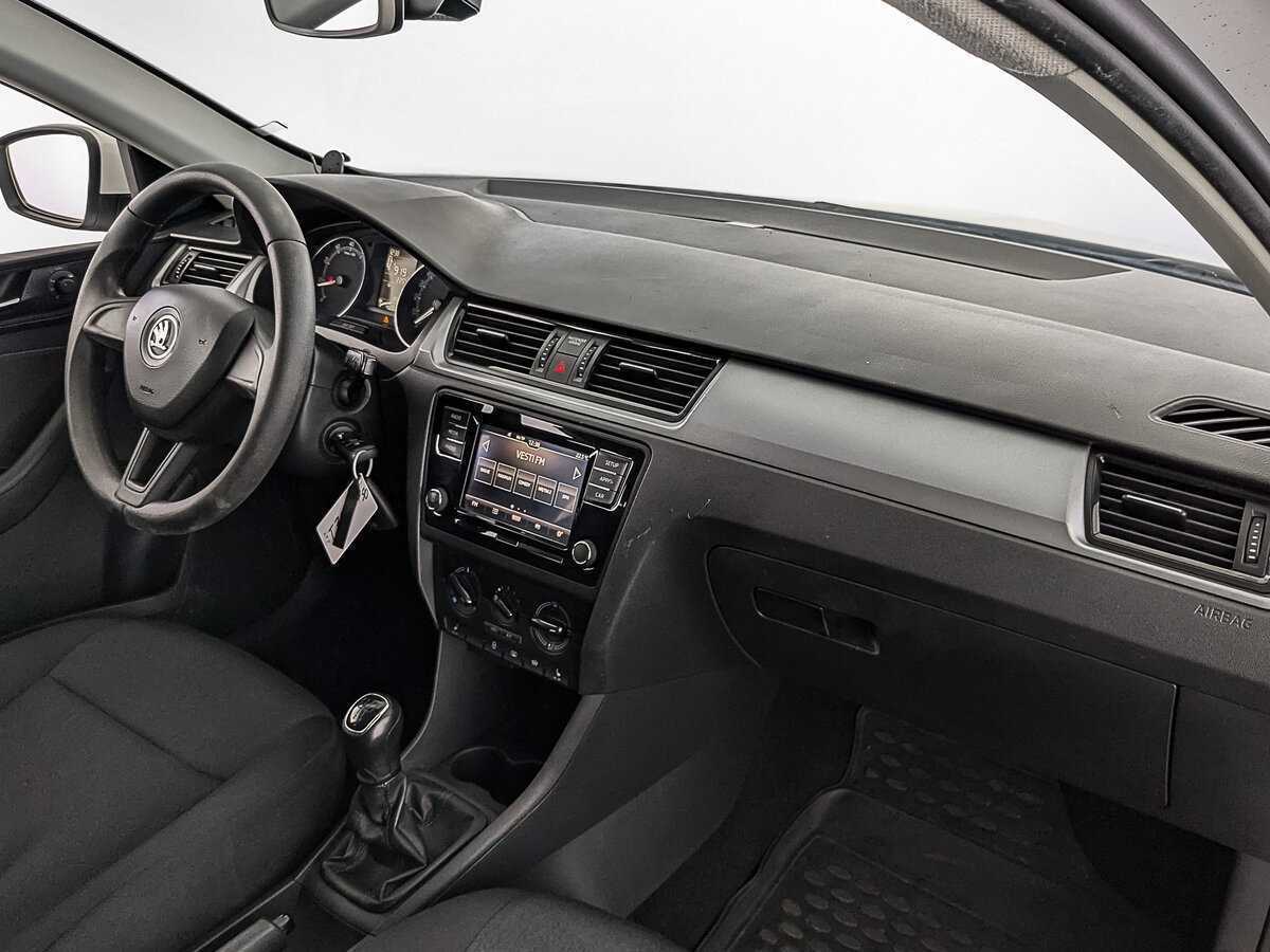 Skoda Rapid 2019 года с пробегом. Фото: #12