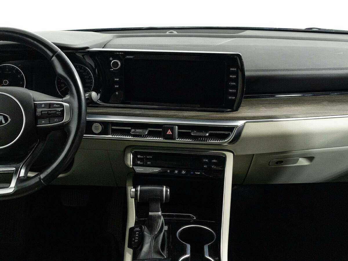 Kia K5 2021 года с пробегом. Фото: #16