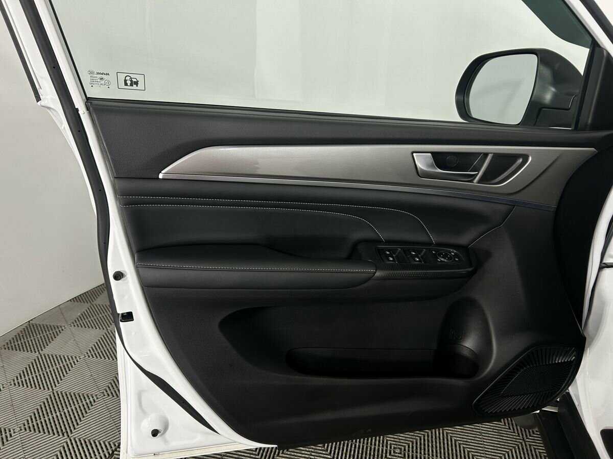 Haval M6 2023 года с пробегом. Фото: #7