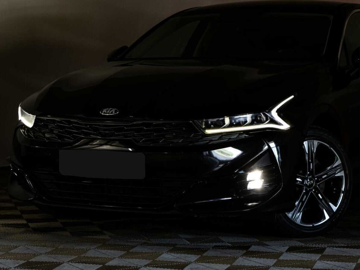 Kia K5 2021 года с пробегом. Фото: #1