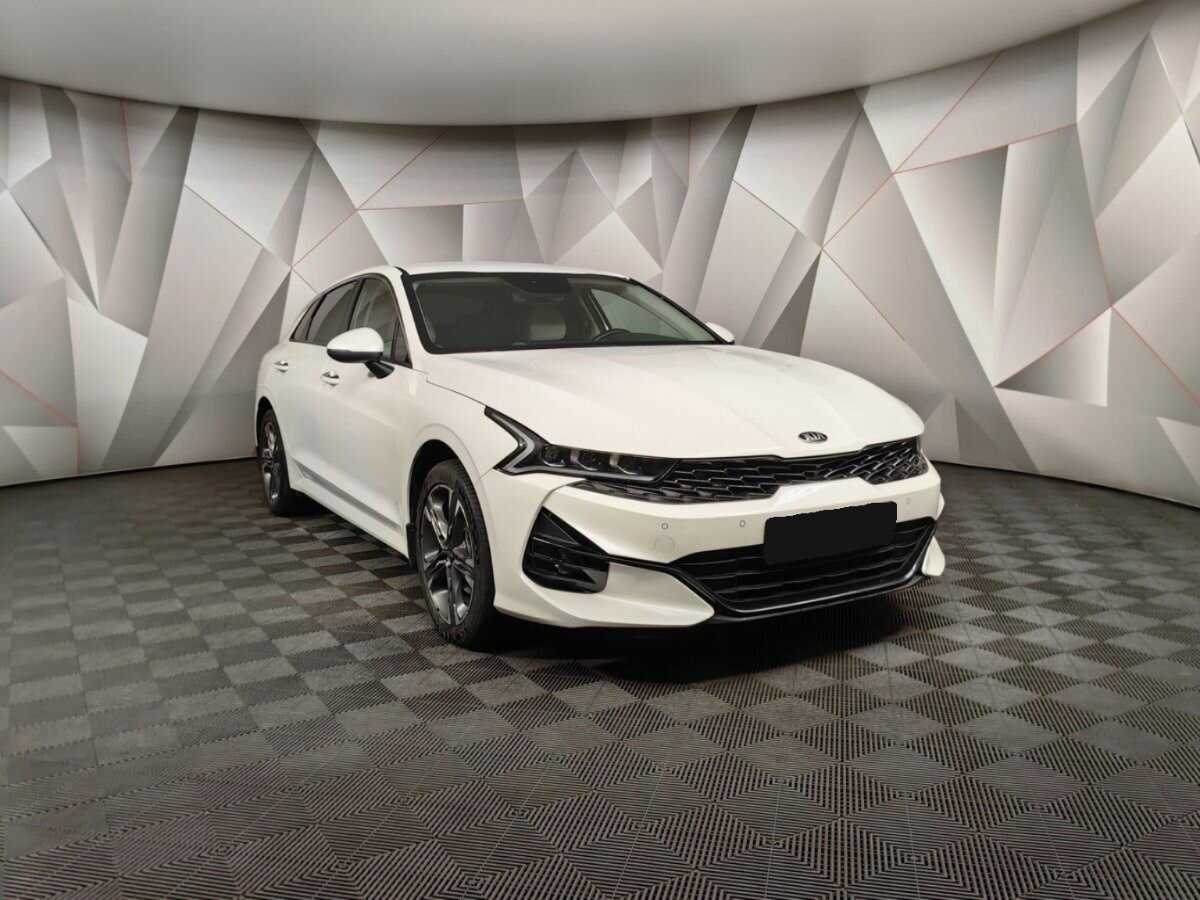 Kia K5 2020 года с пробегом. Фото: #2