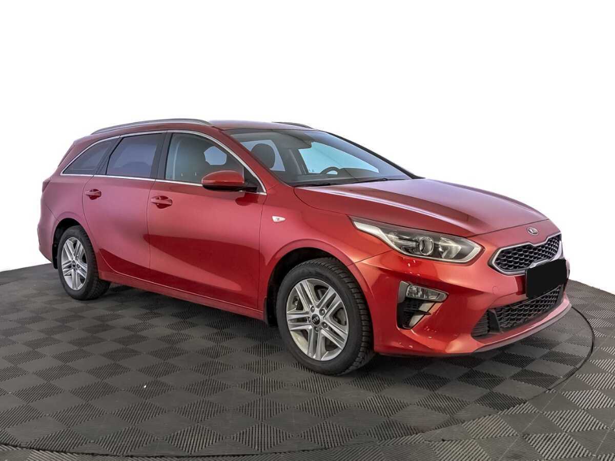 Kia Ceed 2021 года с пробегом. Фото: #2