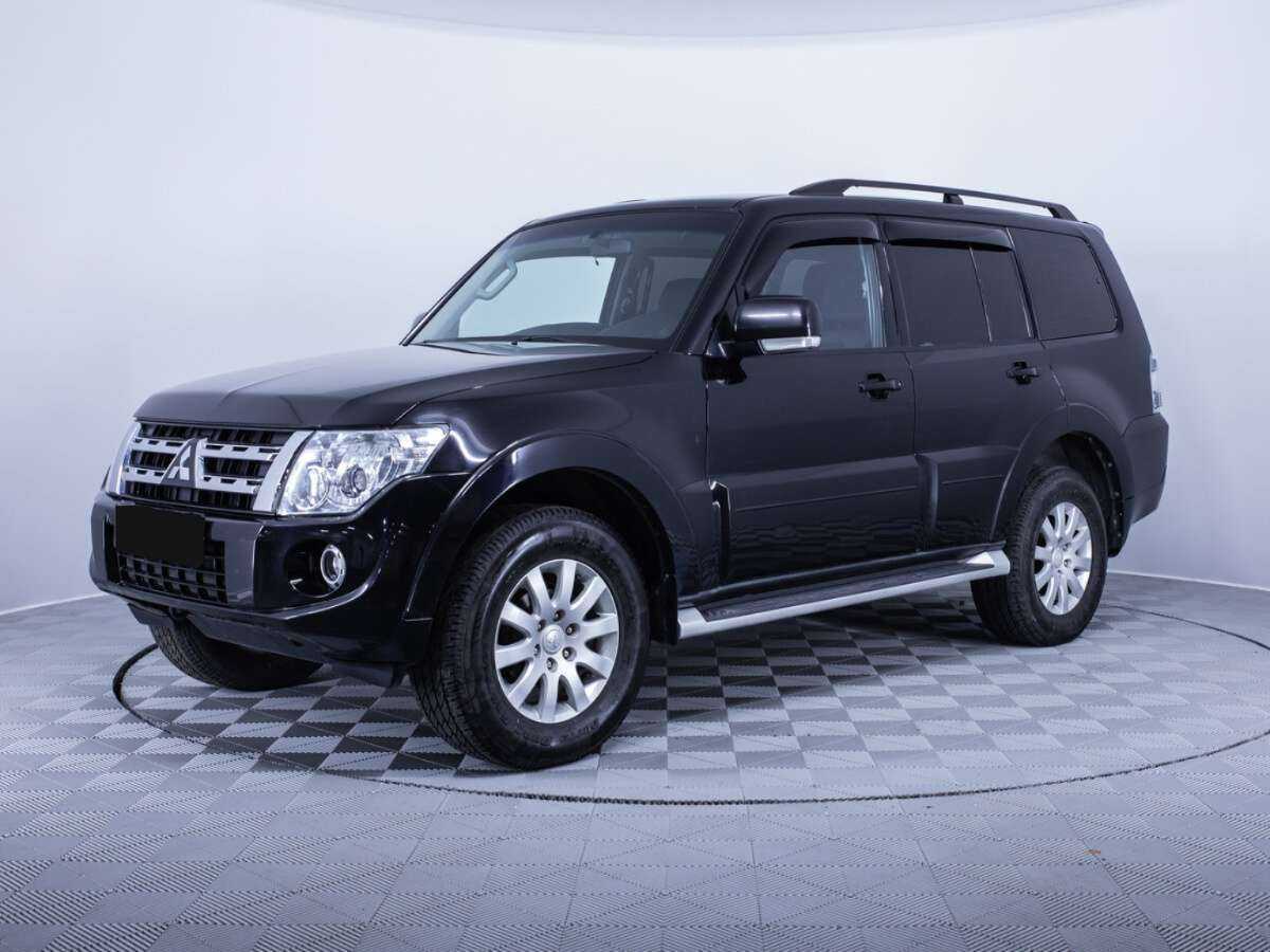 Mitsubishi Pajero 2012 года с пробегом. Посмотреть фото