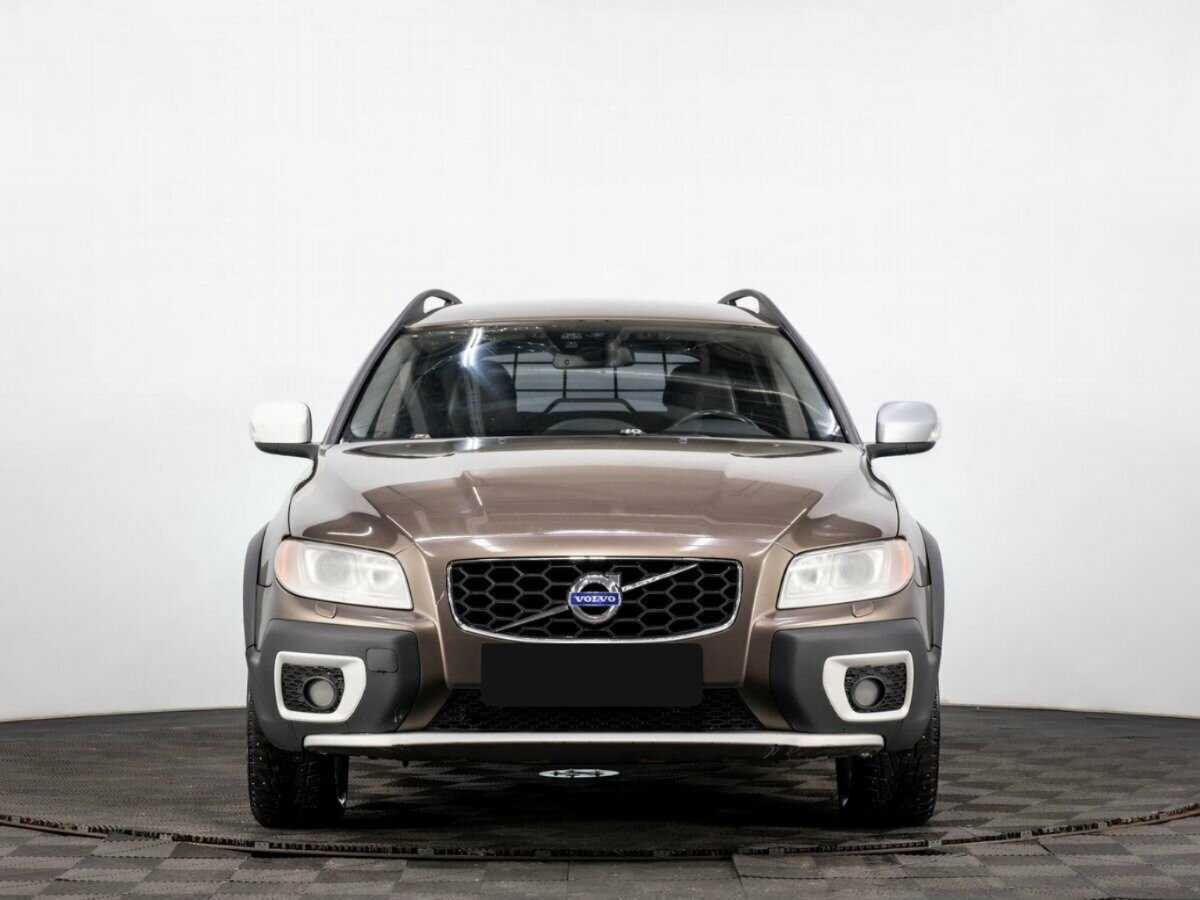Volvo XC70 2012 года с пробегом. Фото: #1