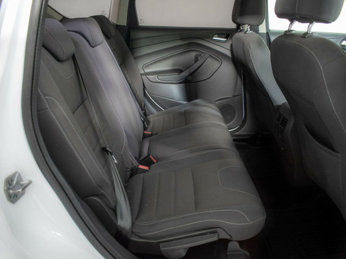 Ford Kuga 2014 года с пробегом. Фото: #7