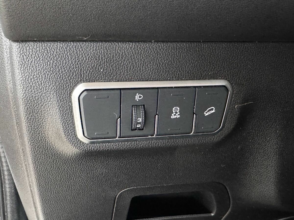 Haval M6 2024 года с пробегом. Фото: #14