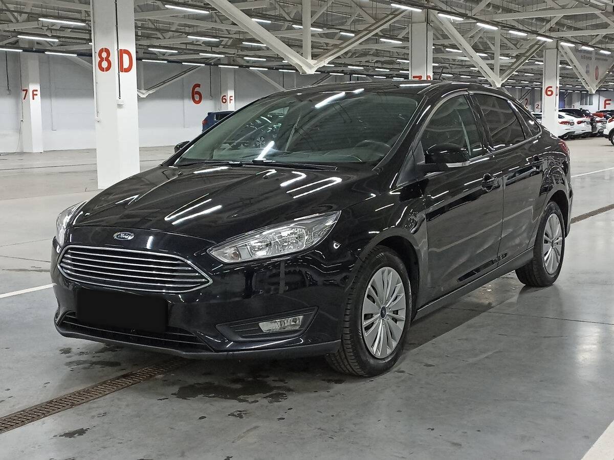 Ford Focus 2019 года с пробегом. Посмотреть фото