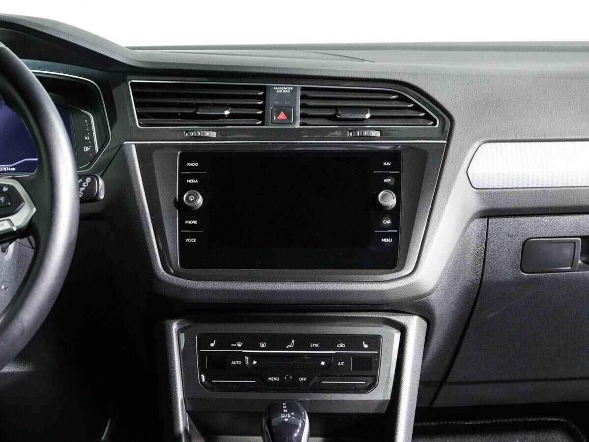 Volkswagen Tiguan 2021 года с пробегом. Фото: #10