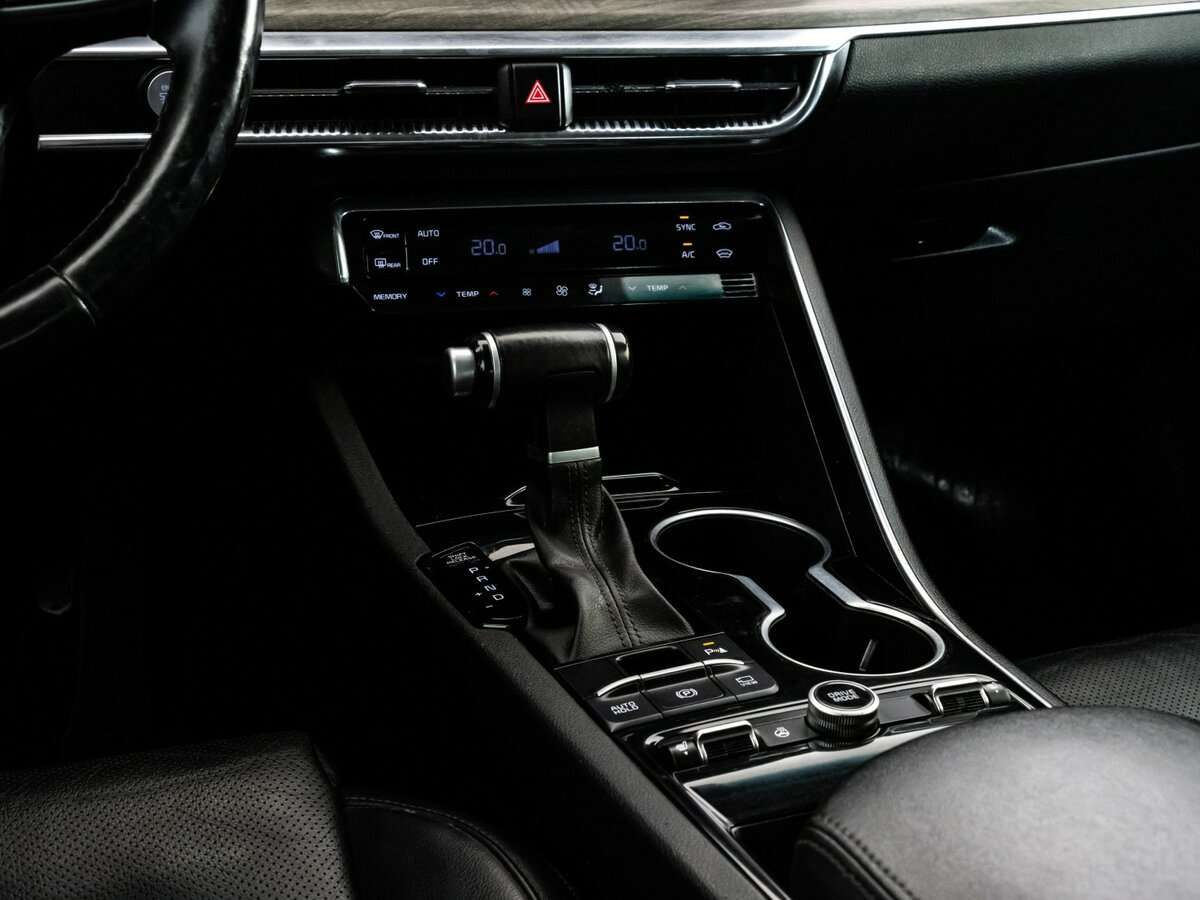 Kia K5 2021 года с пробегом. Фото: #11