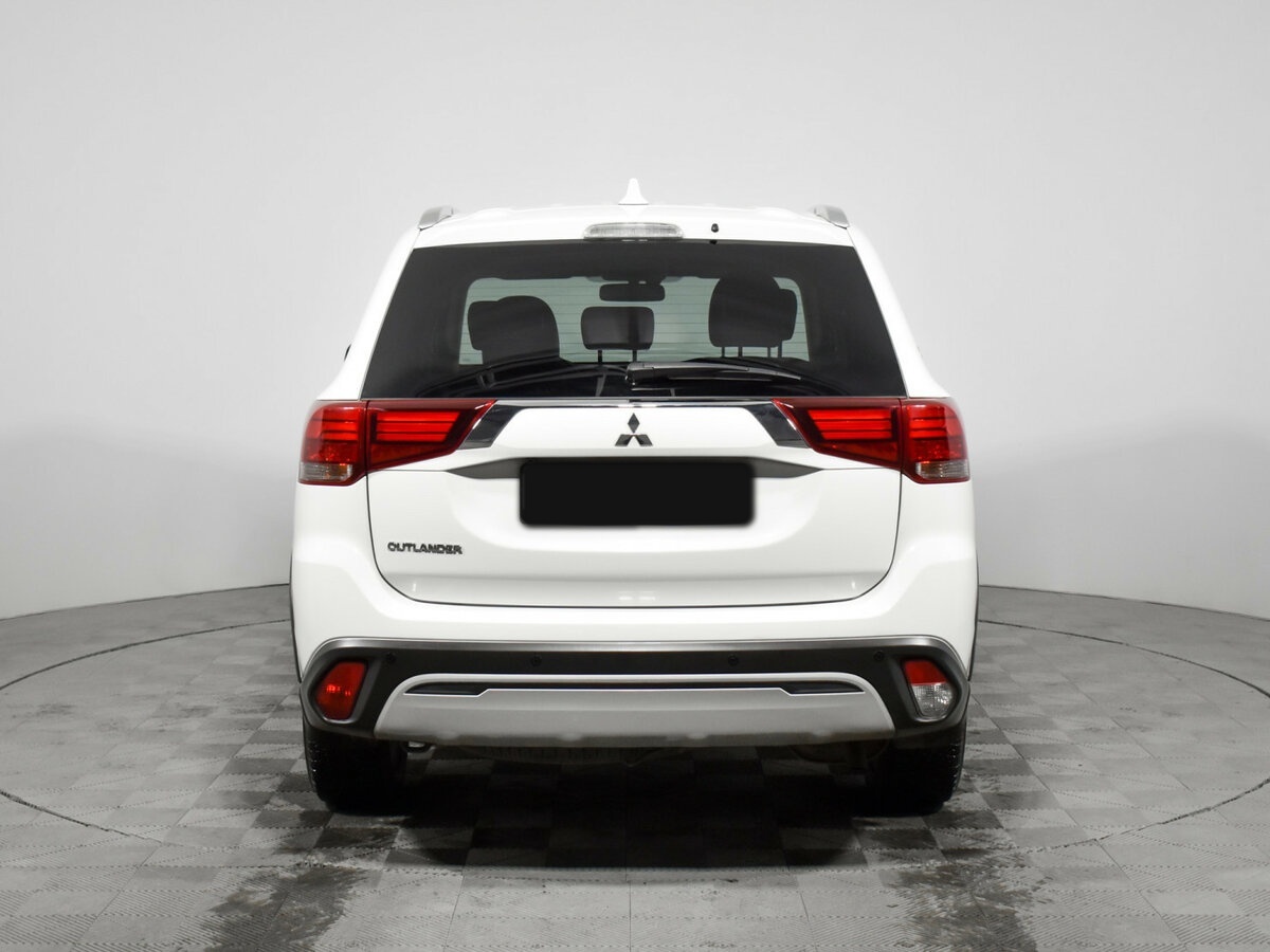 Mitsubishi Outlander 2020 года с пробегом. Фото: #5
