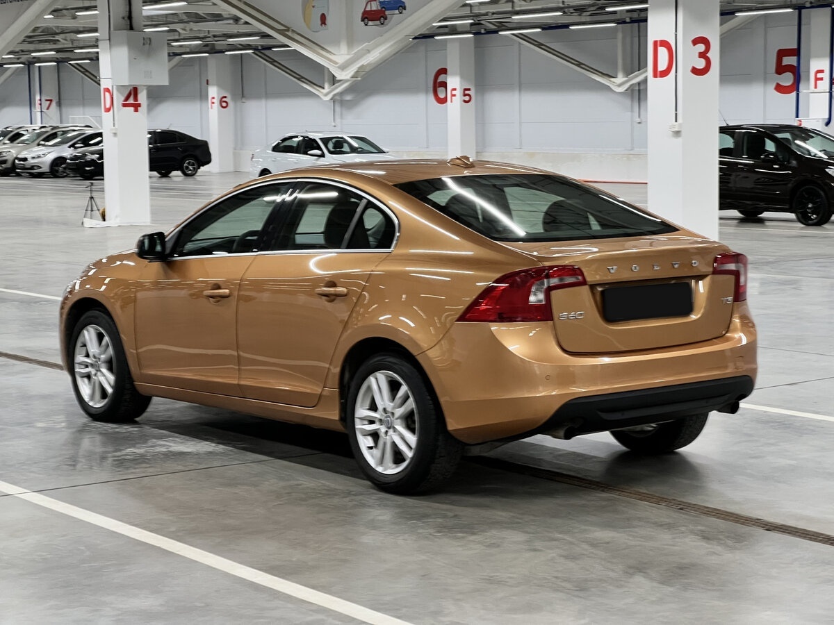 Volvo S60 2012 года с пробегом. Фото: #6