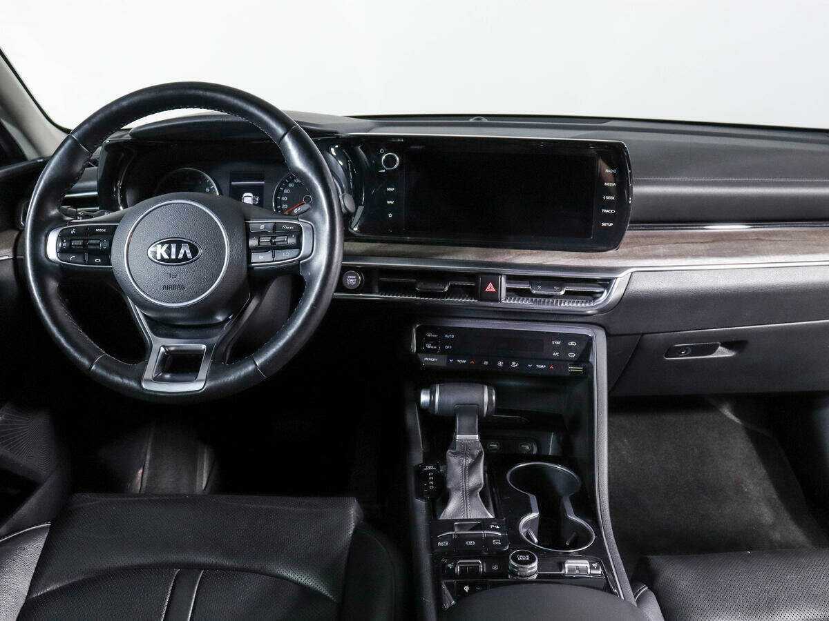 Kia K5 2020 года с пробегом. Фото: #9
