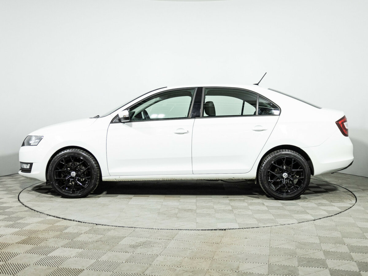 Skoda Rapid 2019 года с пробегом. Фото: #7