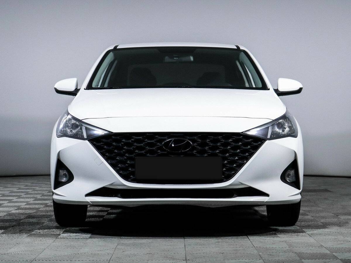 Hyundai Solaris 2021 года с пробегом. Фото: #1