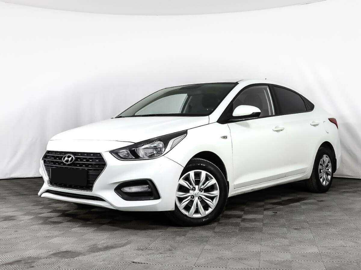 Hyundai Solaris 2019 года с пробегом. Посмотреть фото