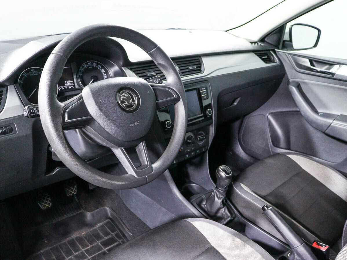 Skoda Rapid 2019 года с пробегом. Фото: #11