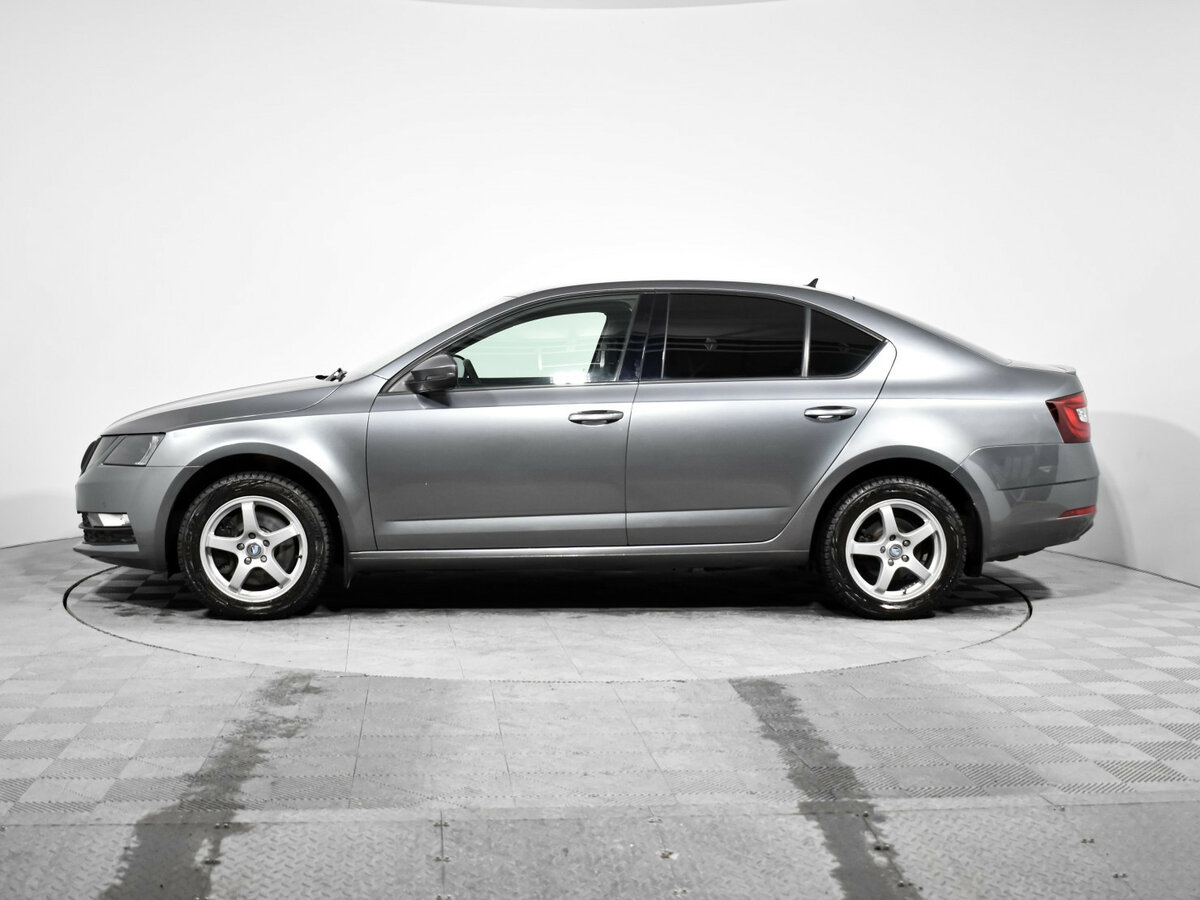 Skoda Octavia 2020 года с пробегом. Фото: #7