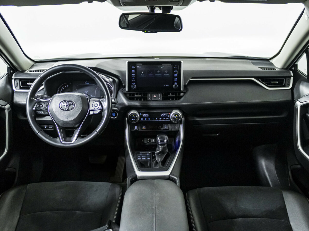 Toyota RAV4 2021 года с пробегом. Фото: #11