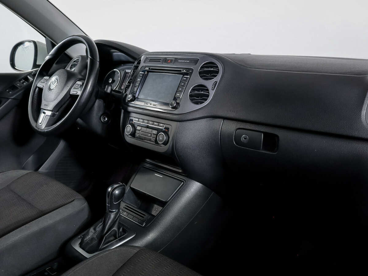 Volkswagen Tiguan 2012 года с пробегом. Фото: #6
