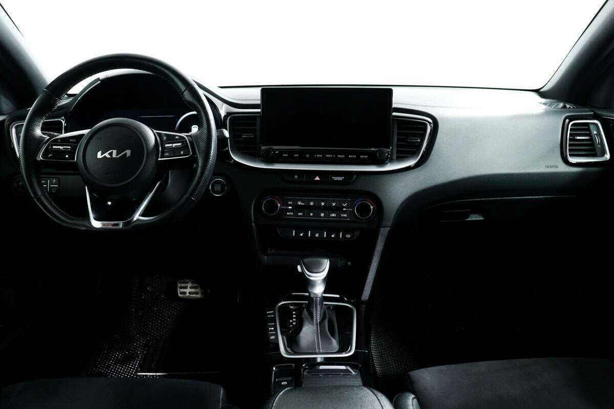 Kia Ceed 2021 года с пробегом. Фото: #9
