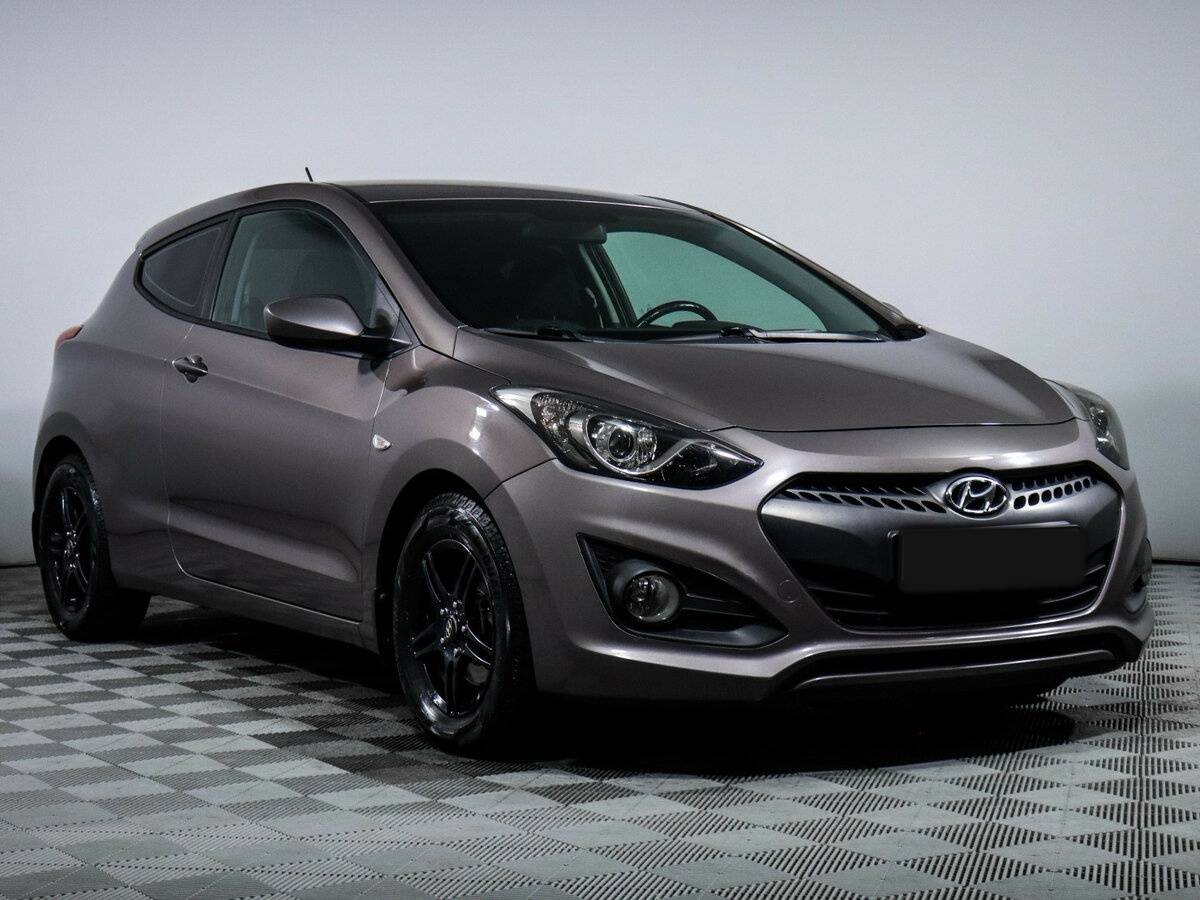 Hyundai i30 2014 года с пробегом. Фото: #2