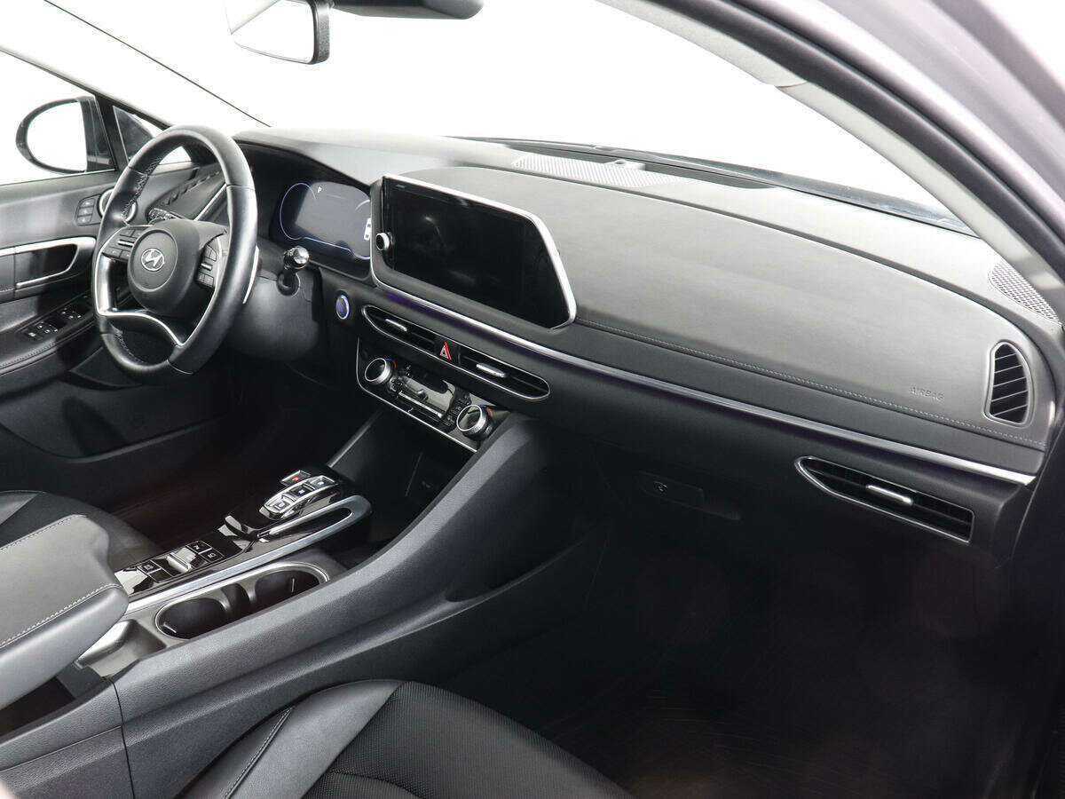 Hyundai Sonata 2020 года с пробегом. Фото: #9