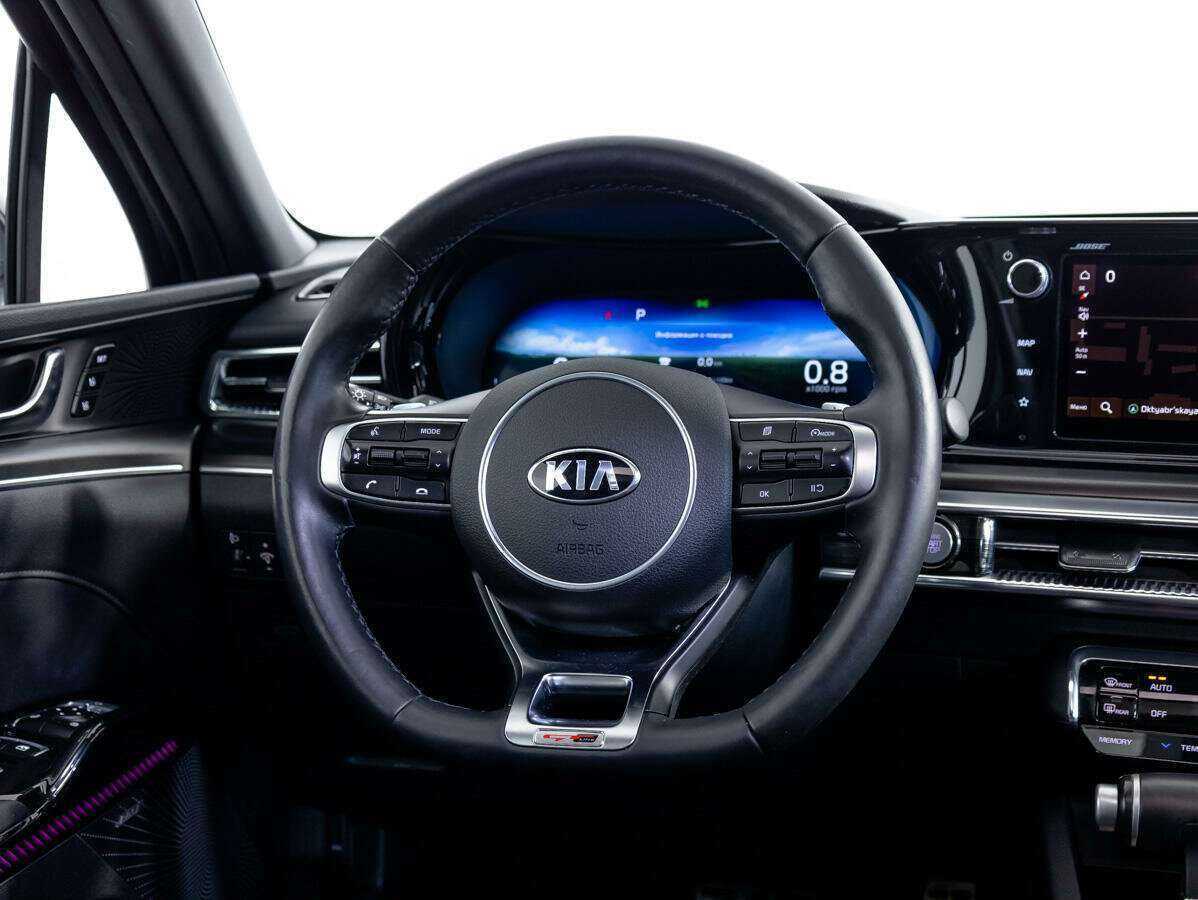 Kia K5 2020 года с пробегом. Фото: #9