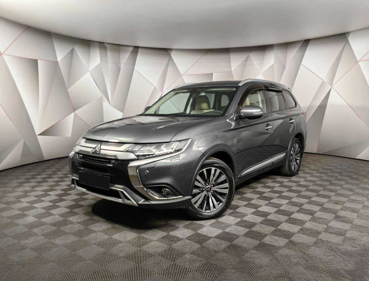 Mitsubishi Outlander 2019 года с пробегом. Фото: #0