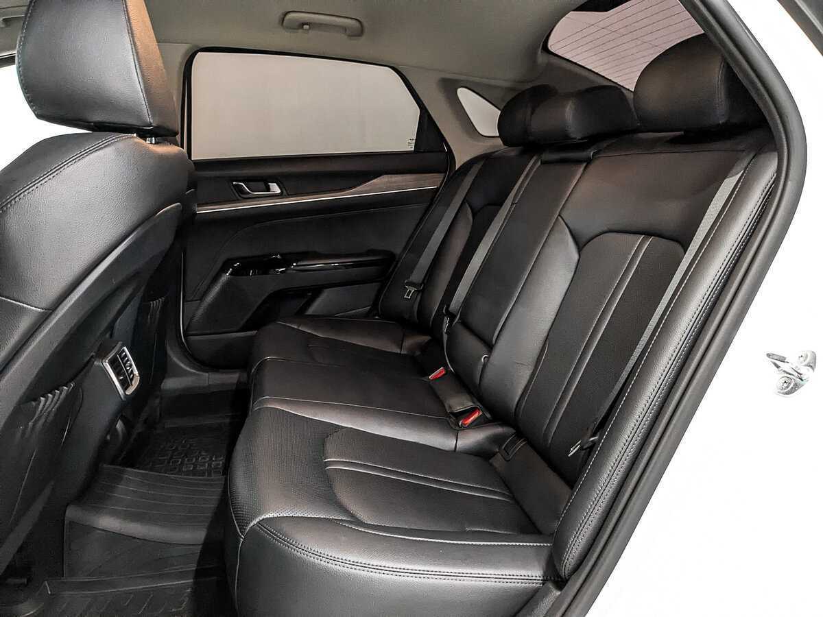 Kia K5 2022 года с пробегом. Фото: #15