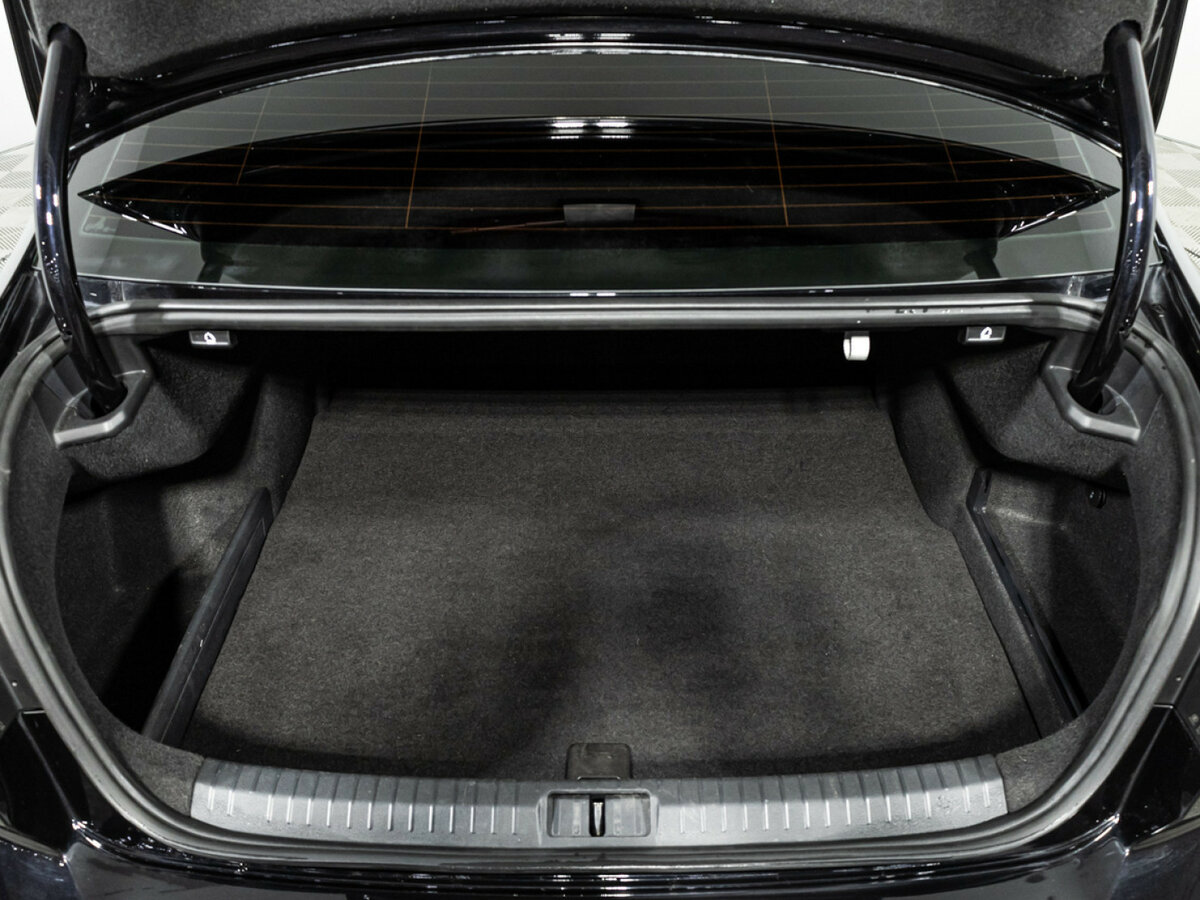 Volkswagen Passat 2017 года с пробегом. Фото: #15