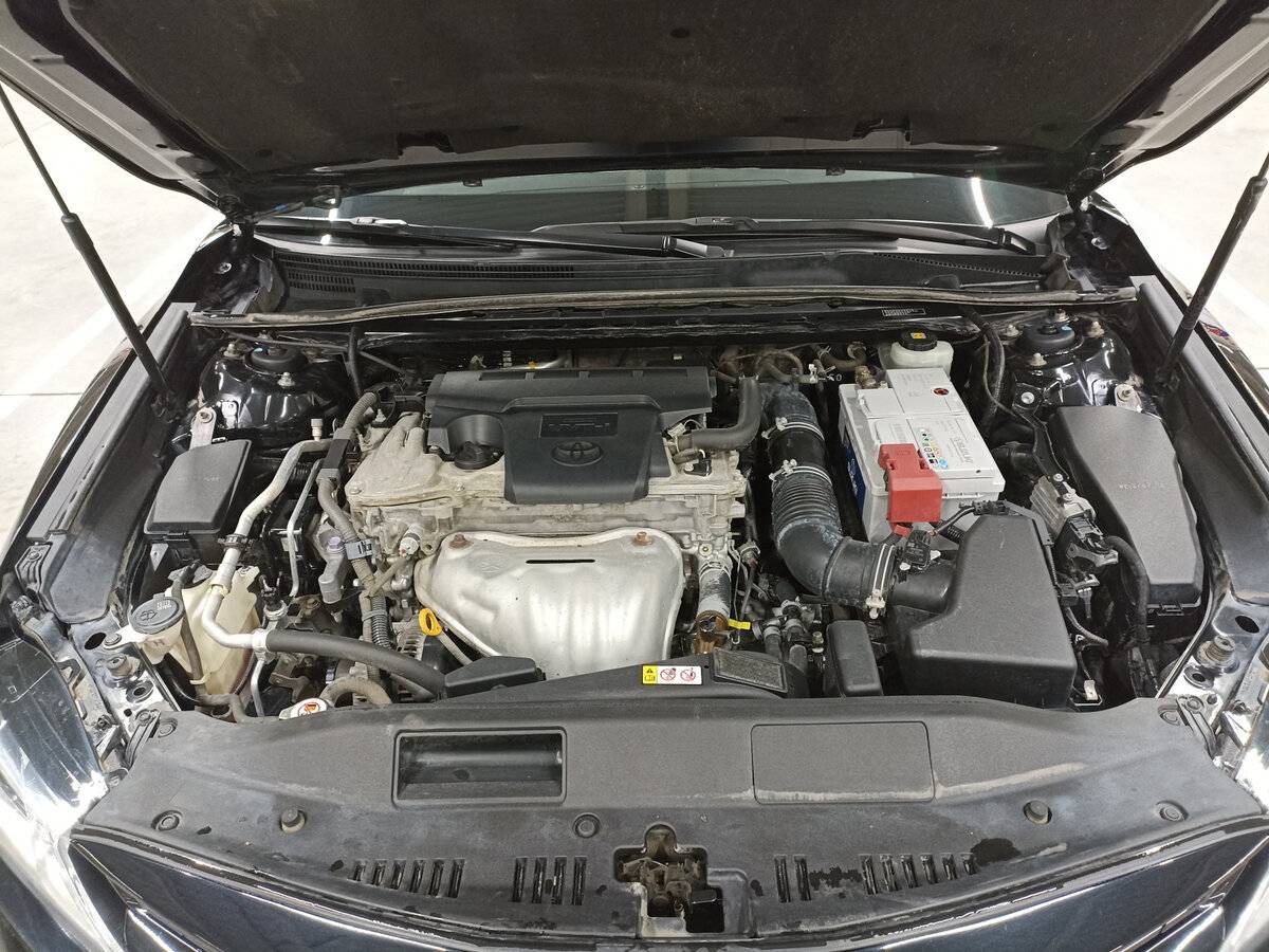Toyota Camry 2019 года с пробегом. Фото: #8