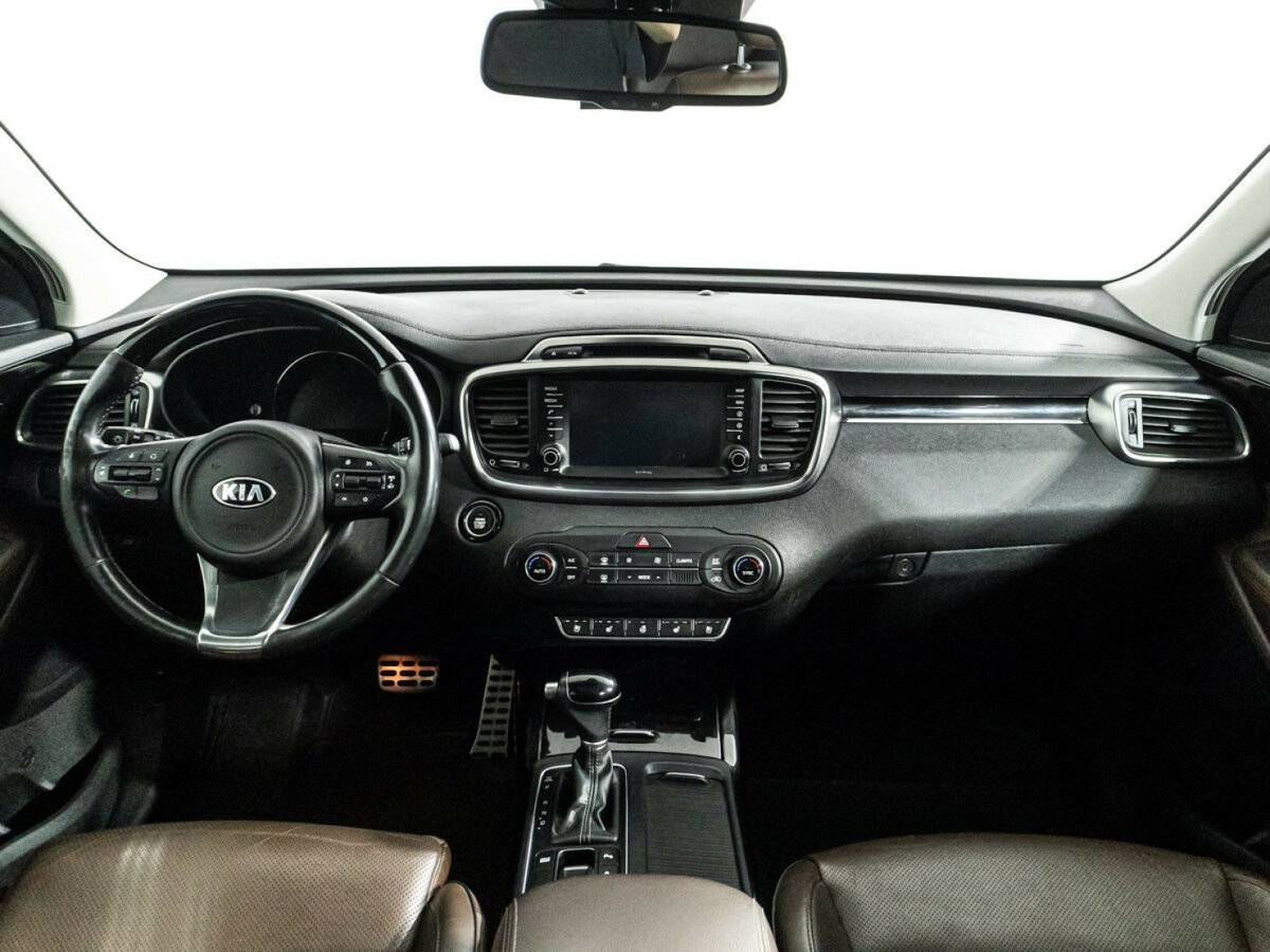Kia Sorento 2017 года с пробегом. Фото: #12
