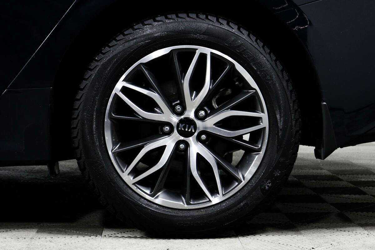 Kia K5 2021 года с пробегом. Фото: #13