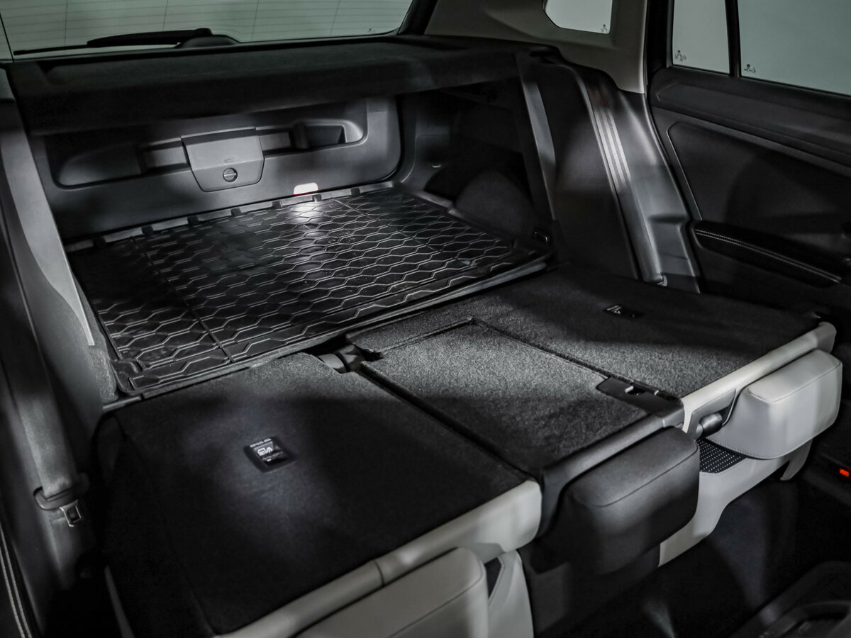 Volkswagen Tiguan 2019 года с пробегом. Фото: #27