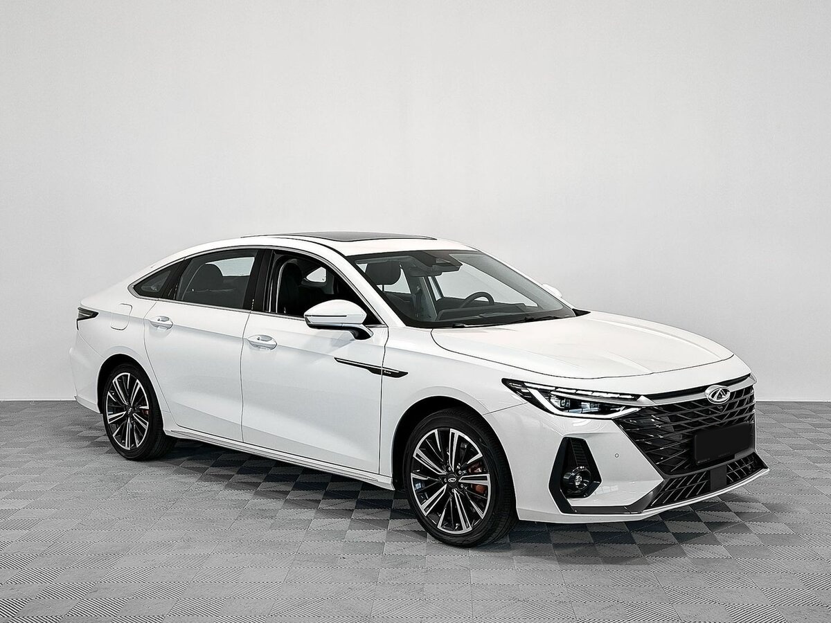 Chery Arrizo 8 2023 года с пробегом. Фото: #2