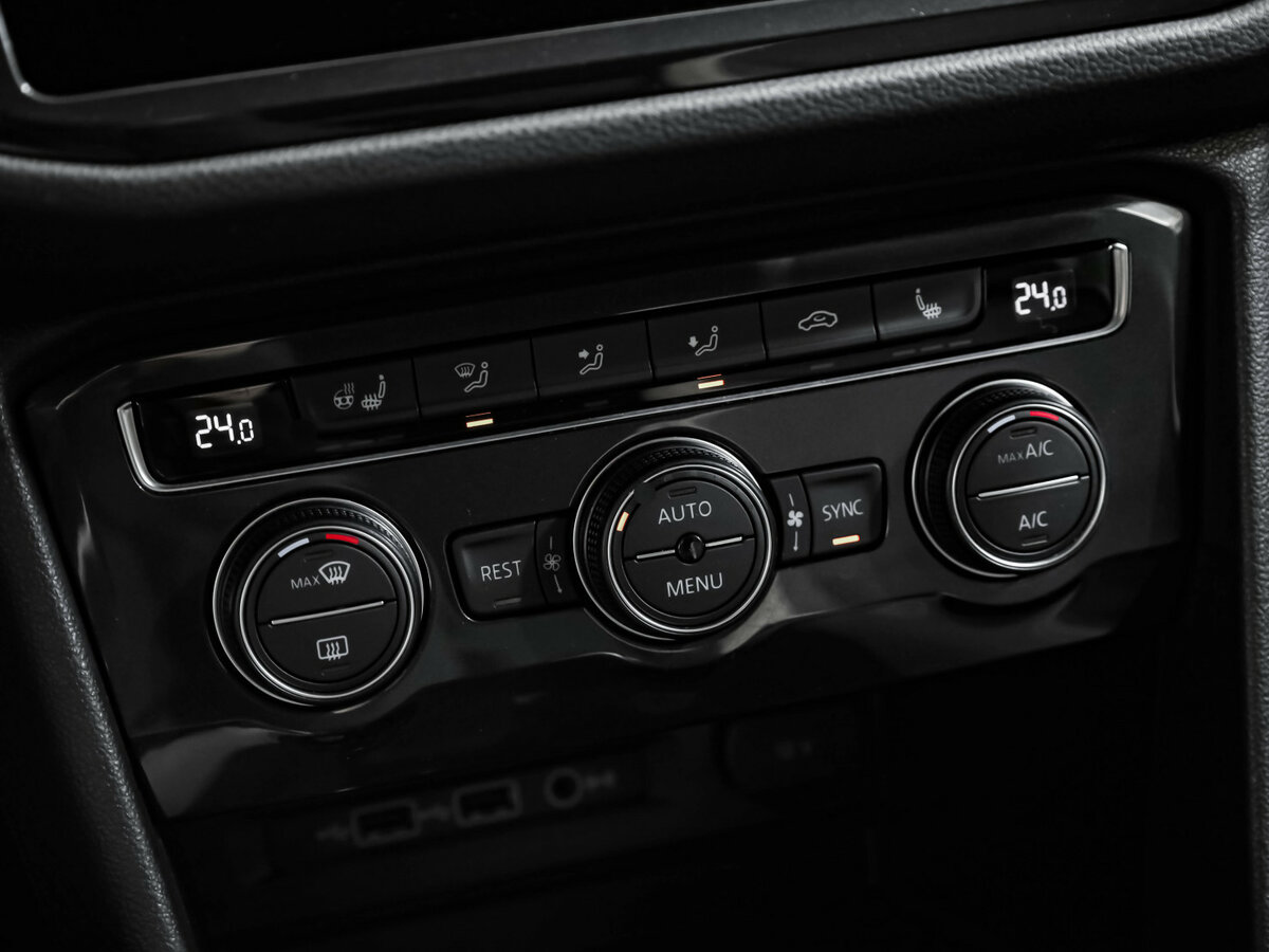 Volkswagen Tiguan 2019 года с пробегом. Фото: #14