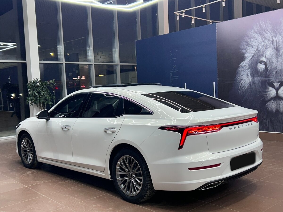 FAW Bestune B70 2023 года с пробегом. Фото: #21