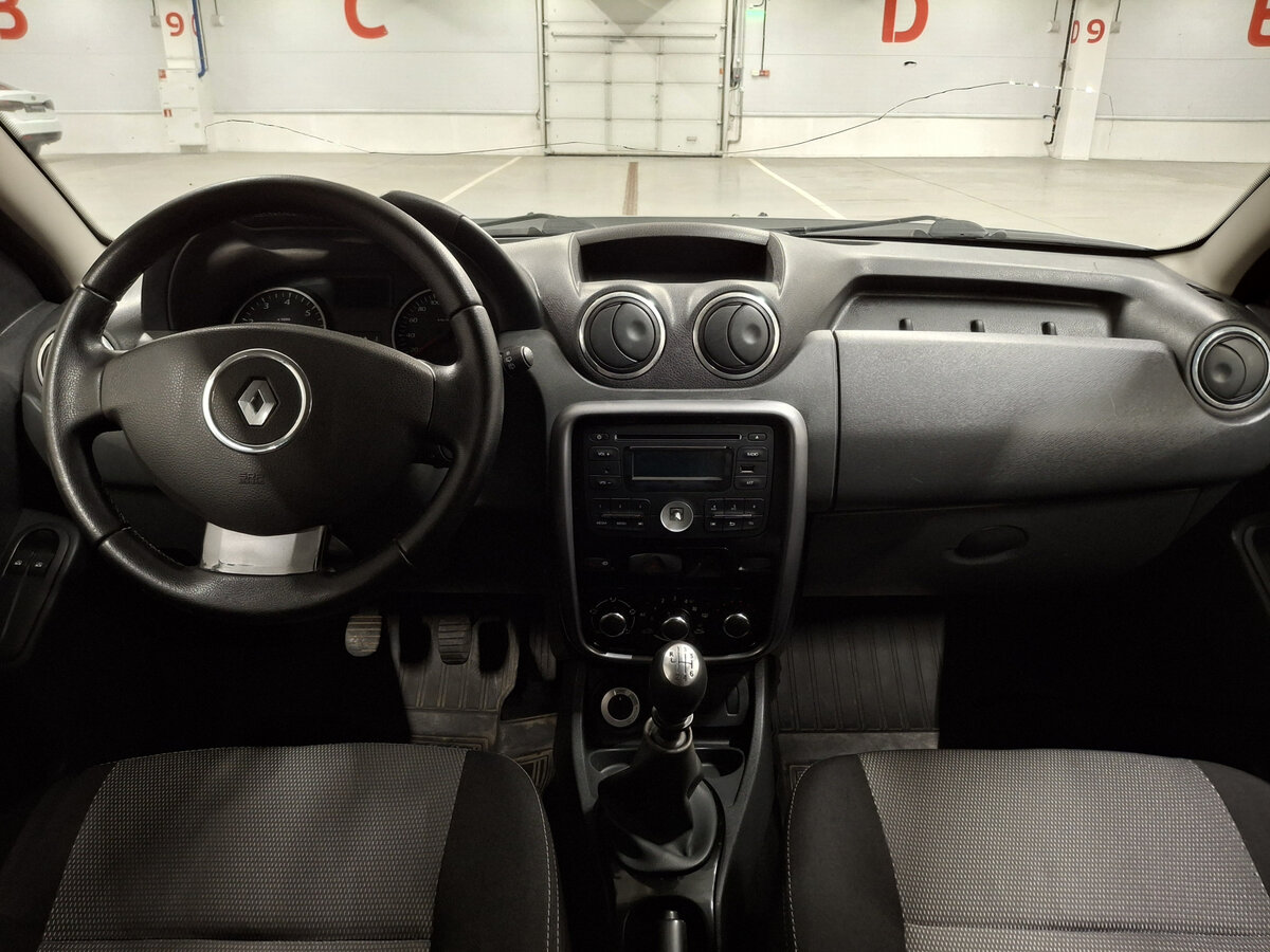Renault Duster 2012 года с пробегом. Фото: #13