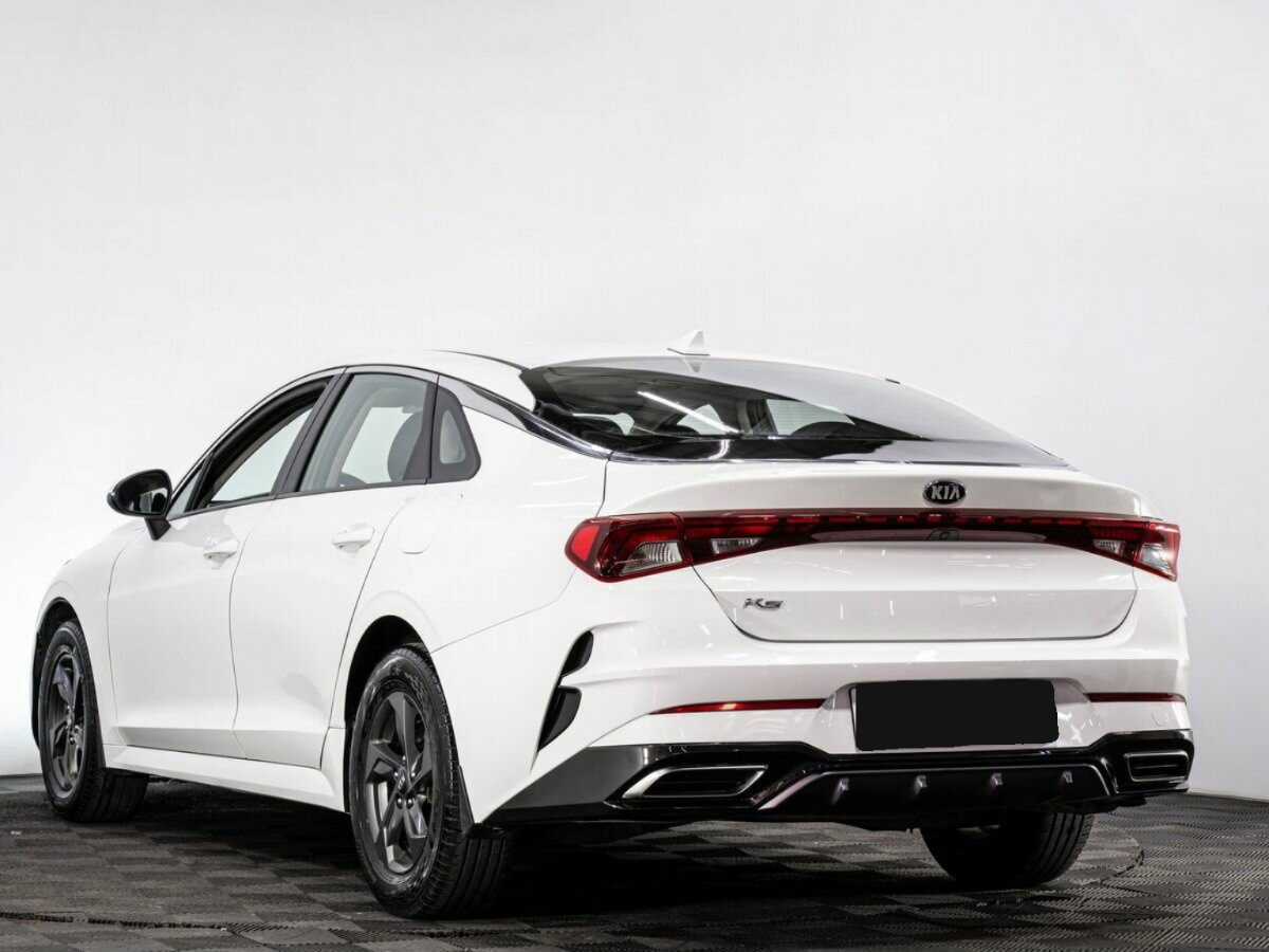 Kia K5 2021 года с пробегом. Фото: #5
