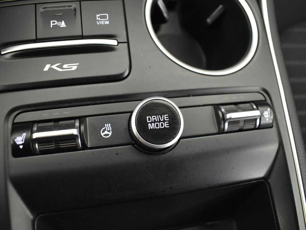 Kia K5 2020 года с пробегом. Фото: #13