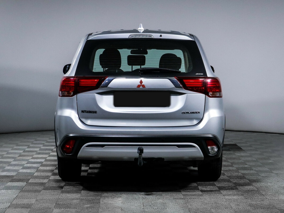 Mitsubishi Outlander 2019 года с пробегом. Фото: #5