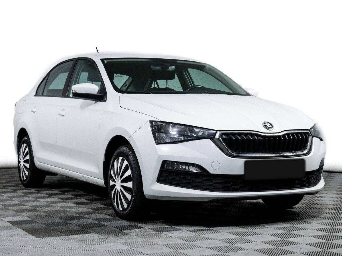 Skoda Rapid 2021 года с пробегом. Фото: #2