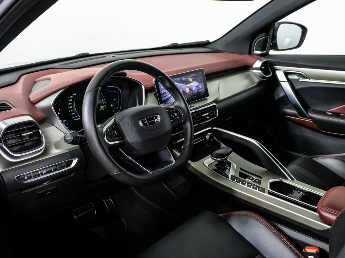 Geely Coolray 2023 года с пробегом. Фото: #7