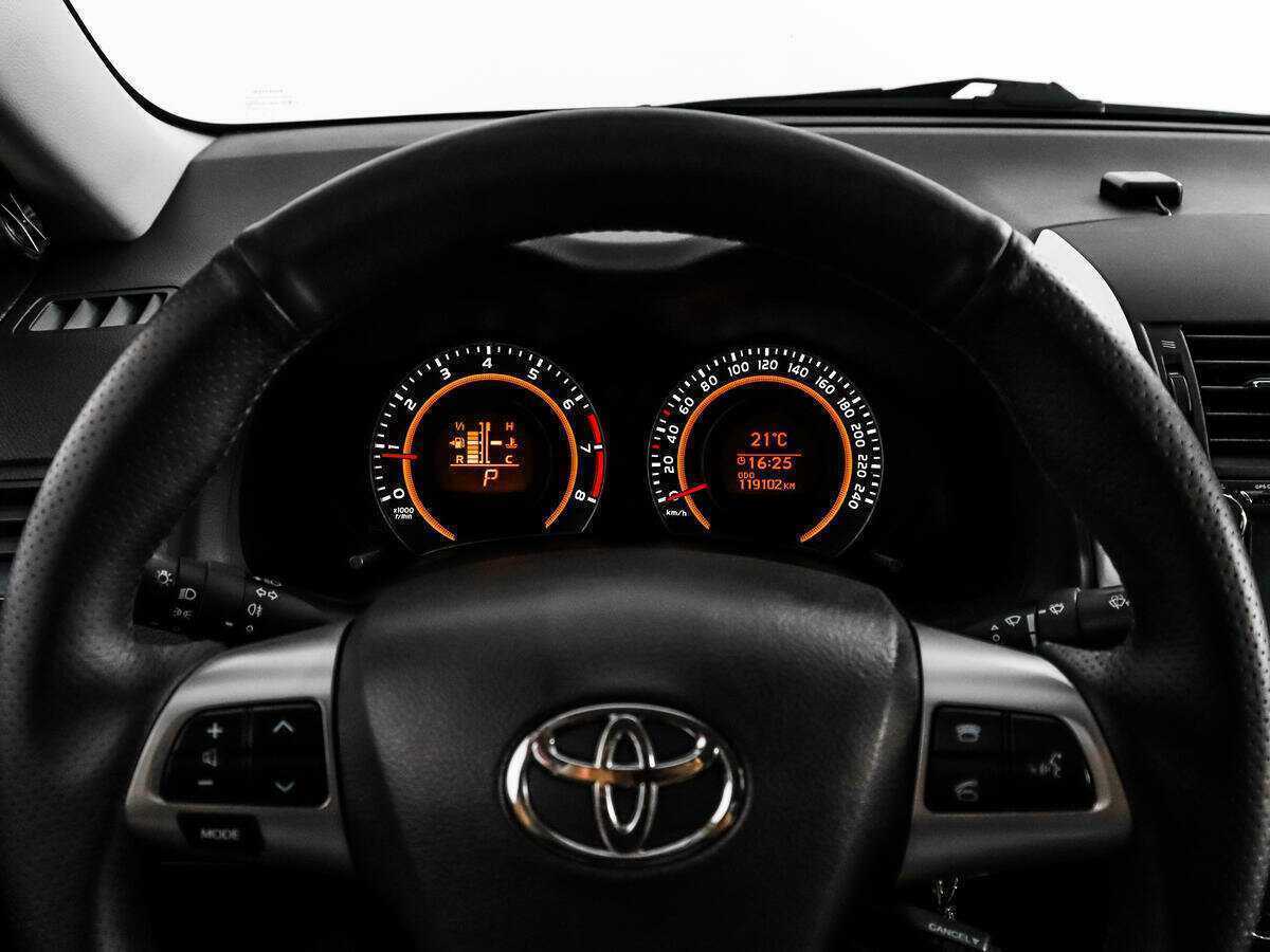 Toyota Corolla 2012 года с пробегом. Фото: #15