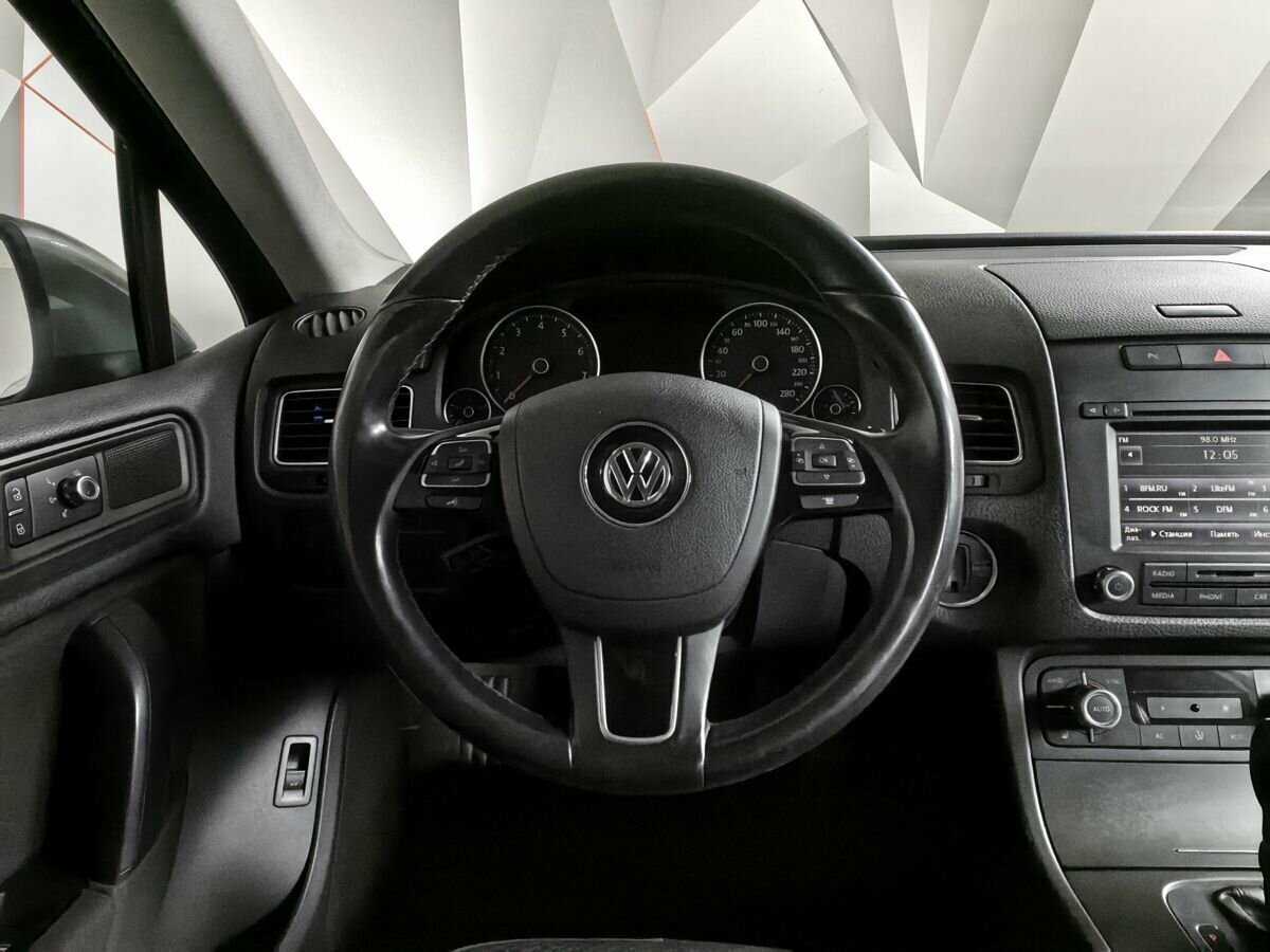 Volkswagen Touareg 2012 года с пробегом. Фото: #13